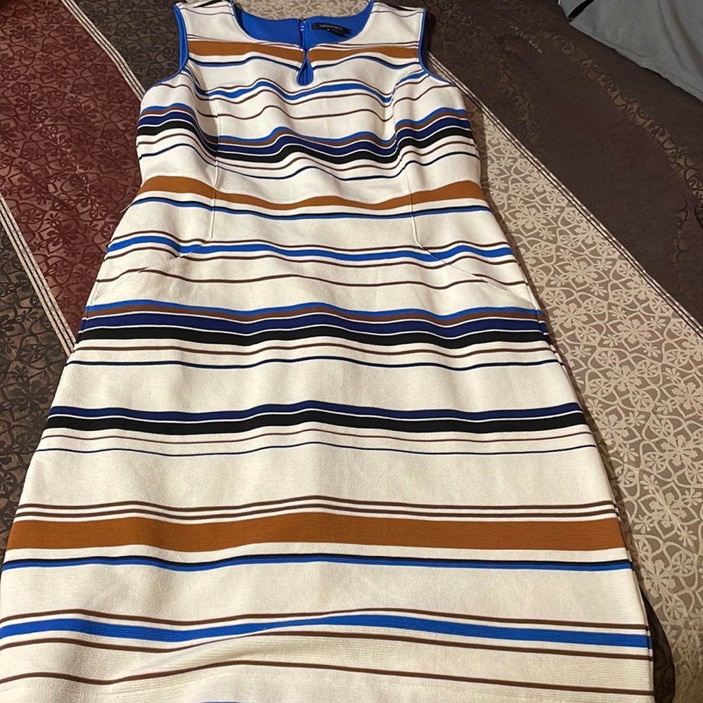 Lands End woman’s dress